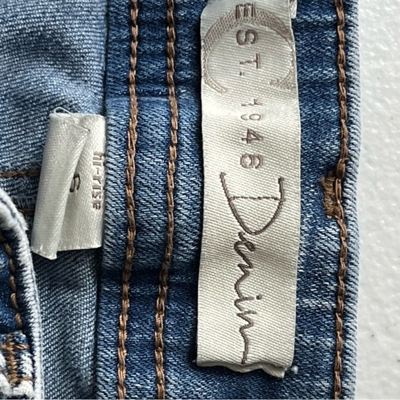 Blue Straight Leg Jeans with Vintage Wash Distressed Hems High Rise - Picture 3 of 6